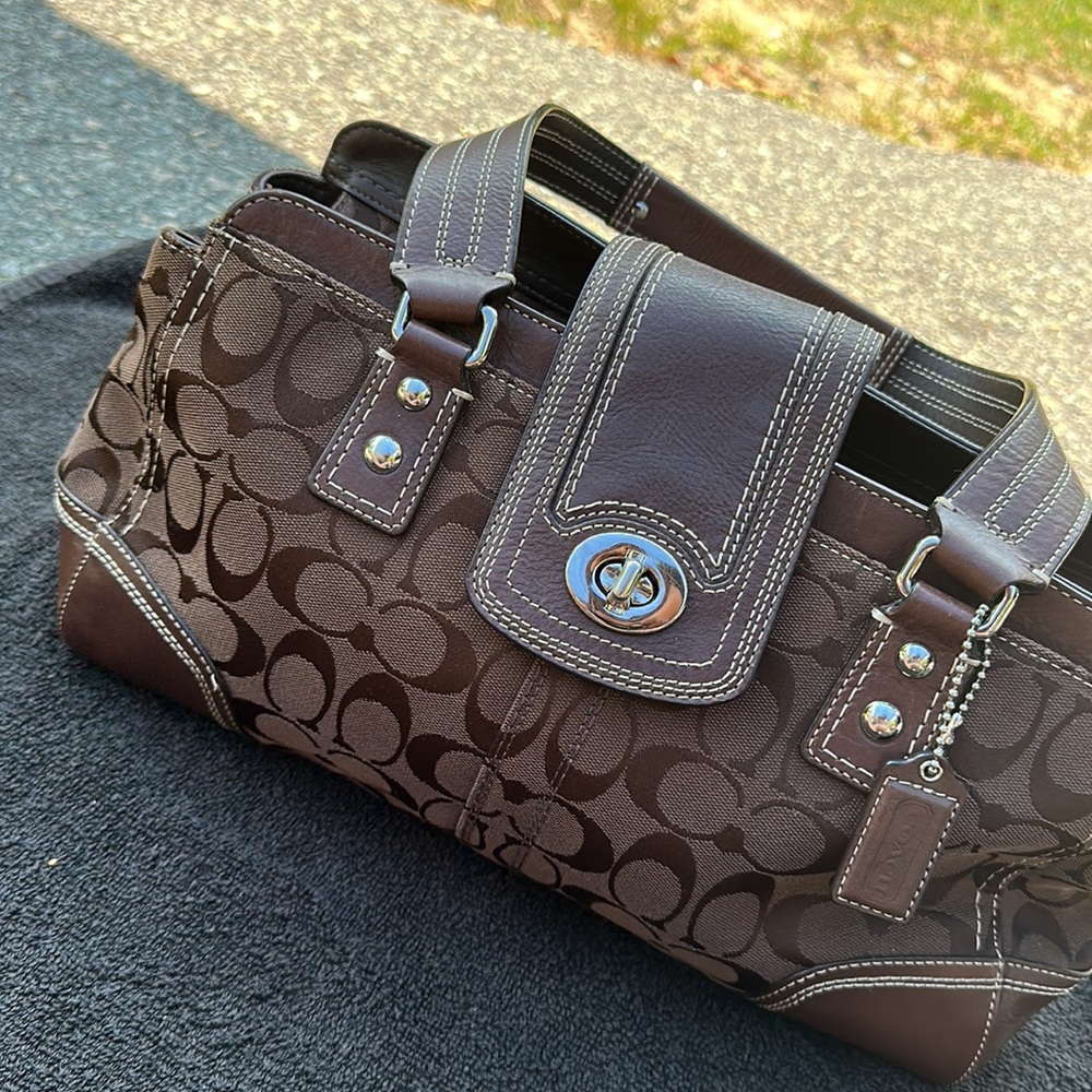 Coach bag, dark brown